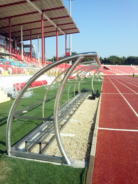 Stand4